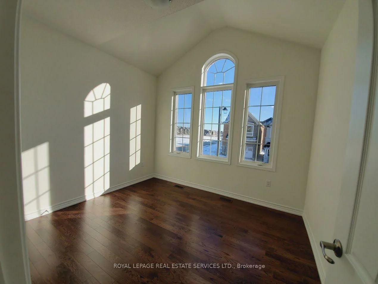 14, Morning Sparrow, Kleinburg, Vaughan