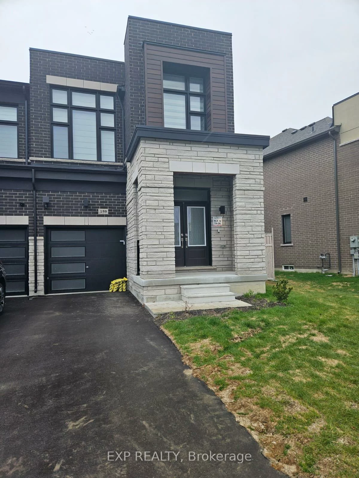 159, Haldimand, Kleinburg, Vaughan