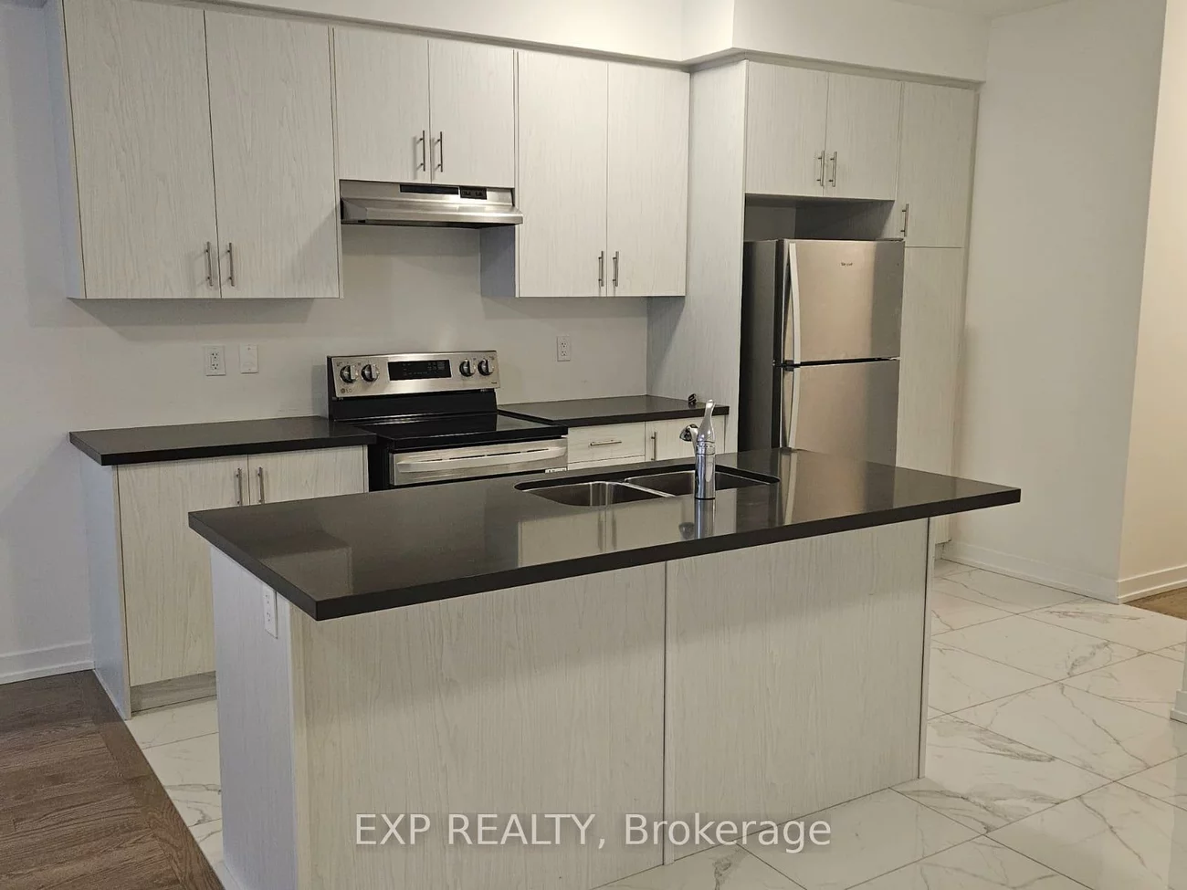 159, Haldimand, Kleinburg, Vaughan