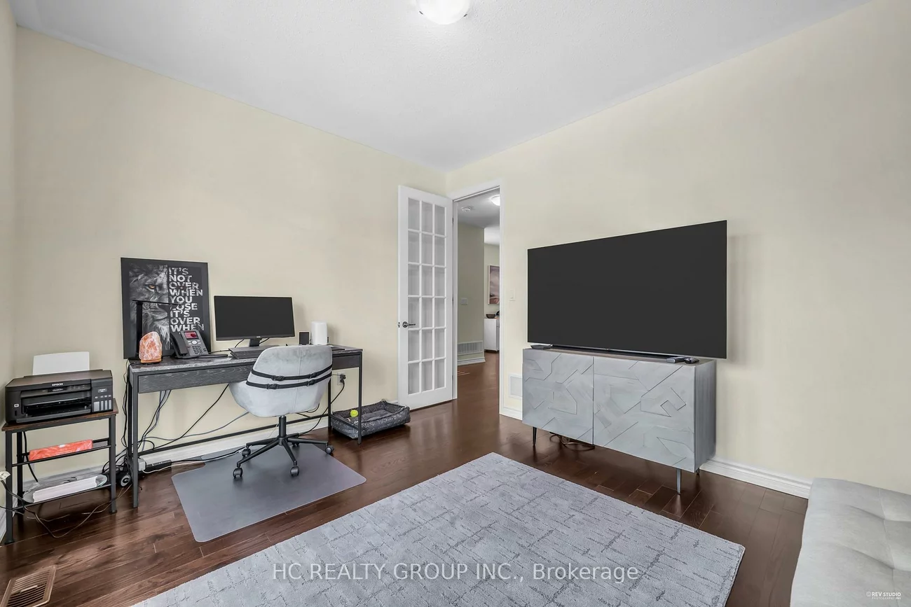 50, Faust, Kleinburg, Vaughan