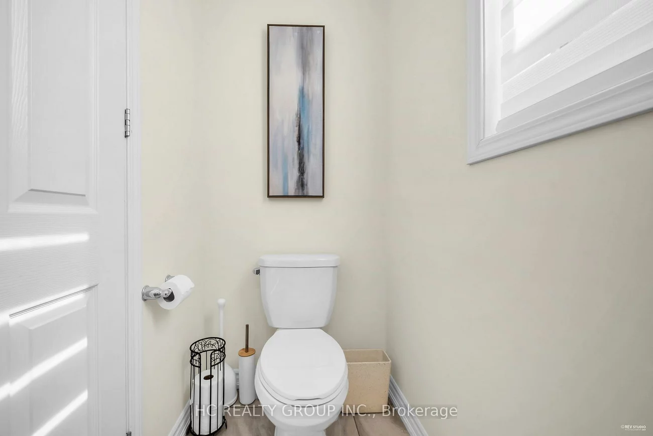 50, Faust, Kleinburg, Vaughan