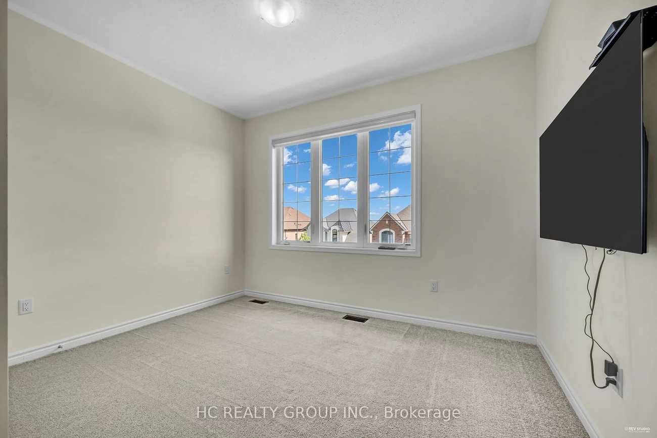 50, Faust, Kleinburg, Vaughan