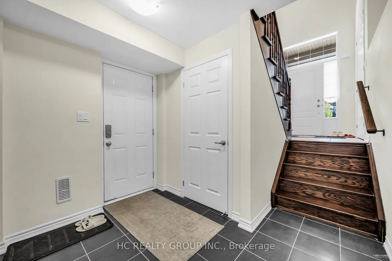 50, Faust, Kleinburg, Vaughan