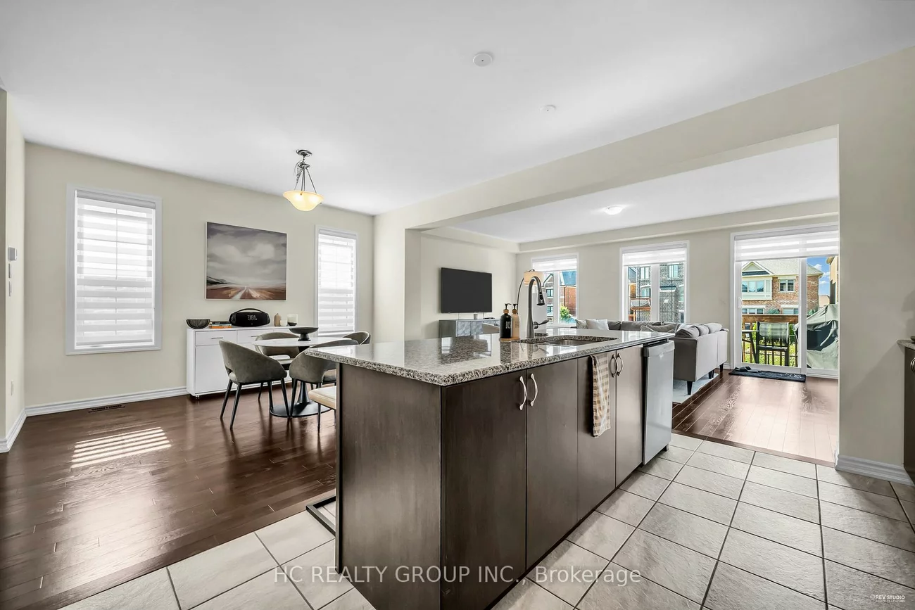 50, Faust, Kleinburg, Vaughan