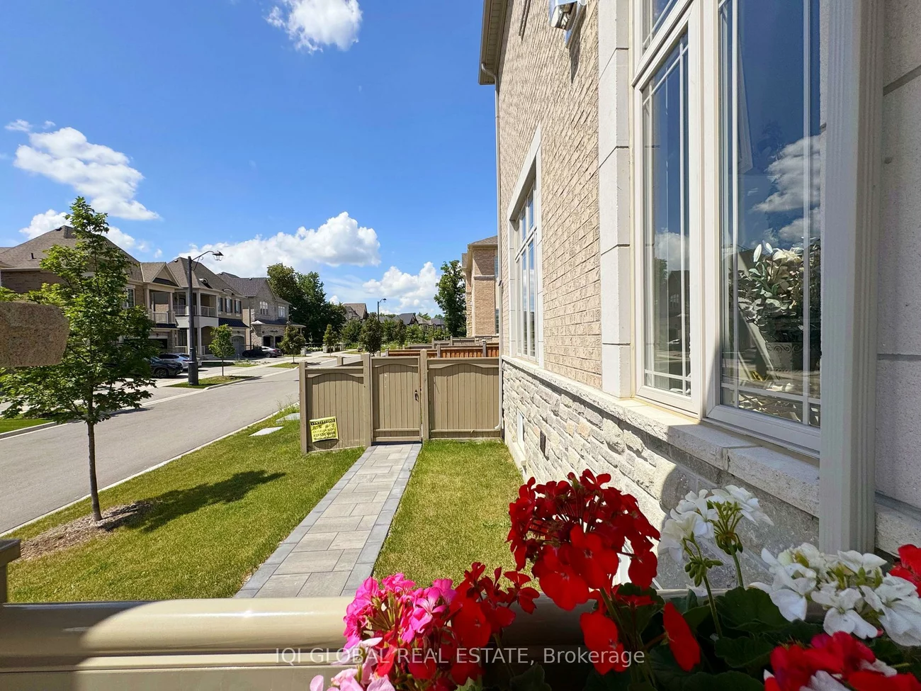 82, Madoc, Vellore Village, Vaughan