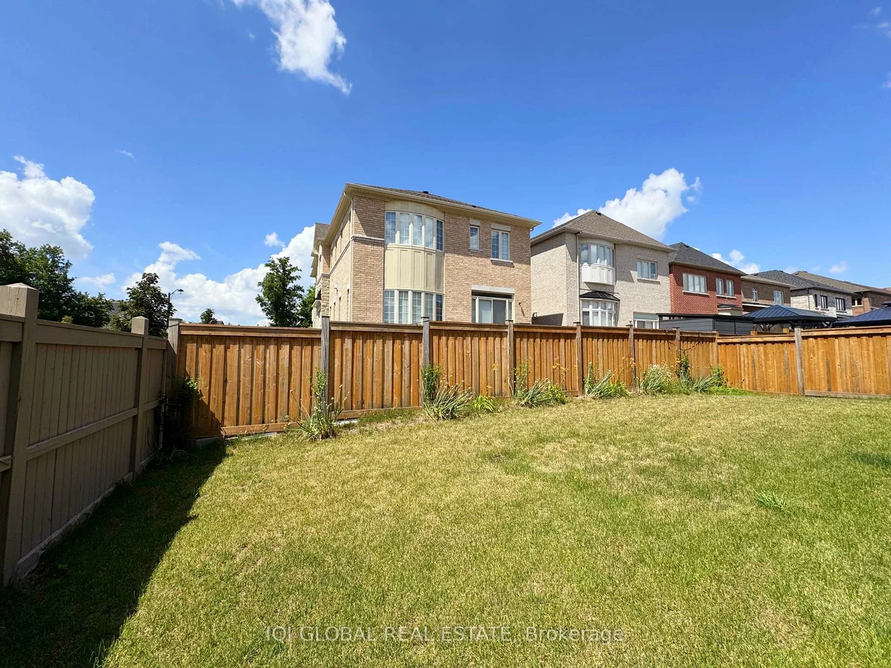 82, Madoc, Vellore Village, Vaughan