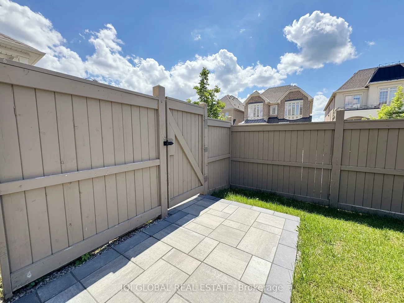 82, Madoc, Vellore Village, Vaughan