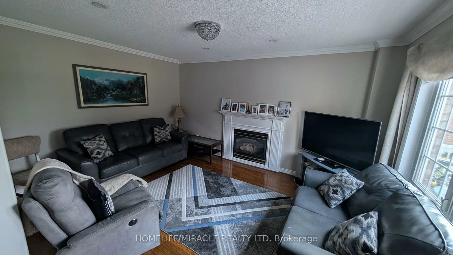 65, Timber, East Woodbridge, Vaughan