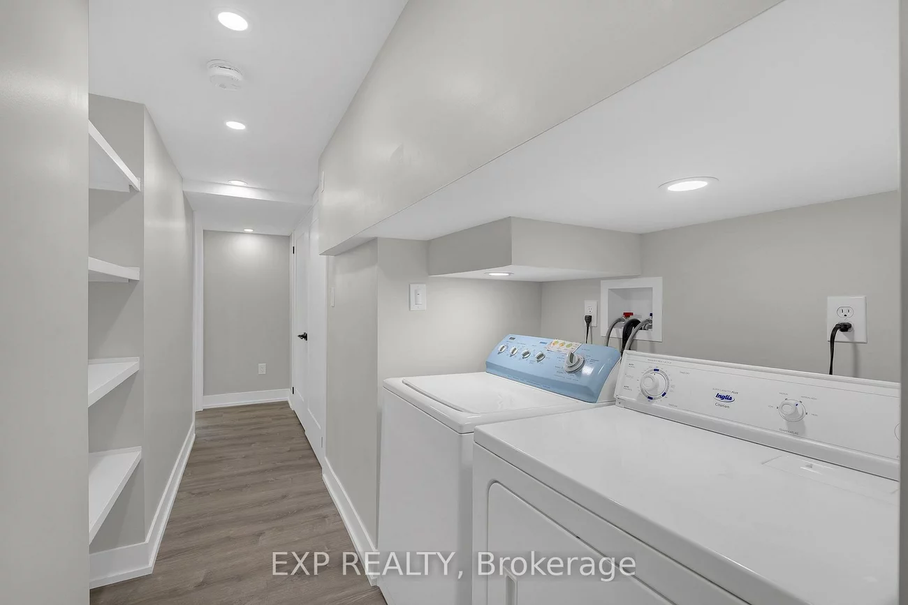 25, La Cassandra, Vellore Village, Vaughan