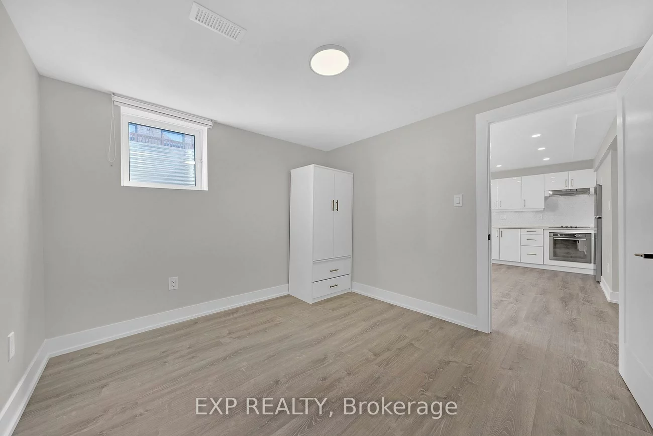 25, La Cassandra, Vellore Village, Vaughan