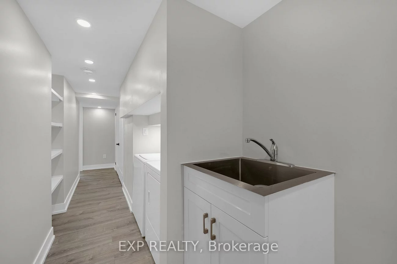 25, La Cassandra, Vellore Village, Vaughan