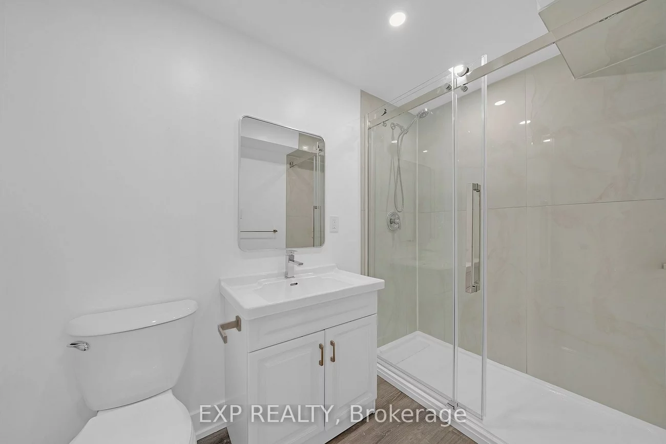 25, La Cassandra, Vellore Village, Vaughan