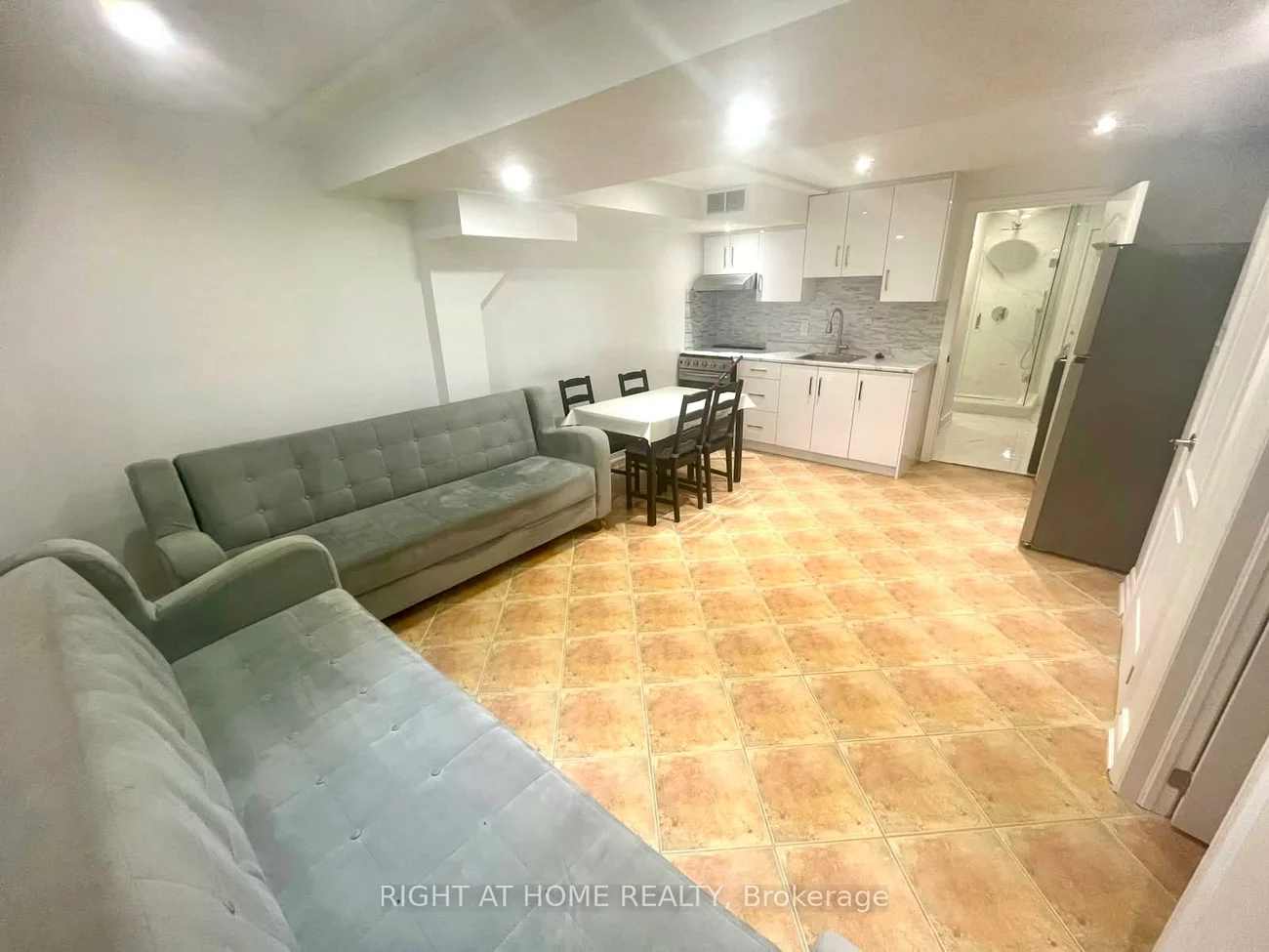 287, Wildberry, Vellore Village, Vaughan