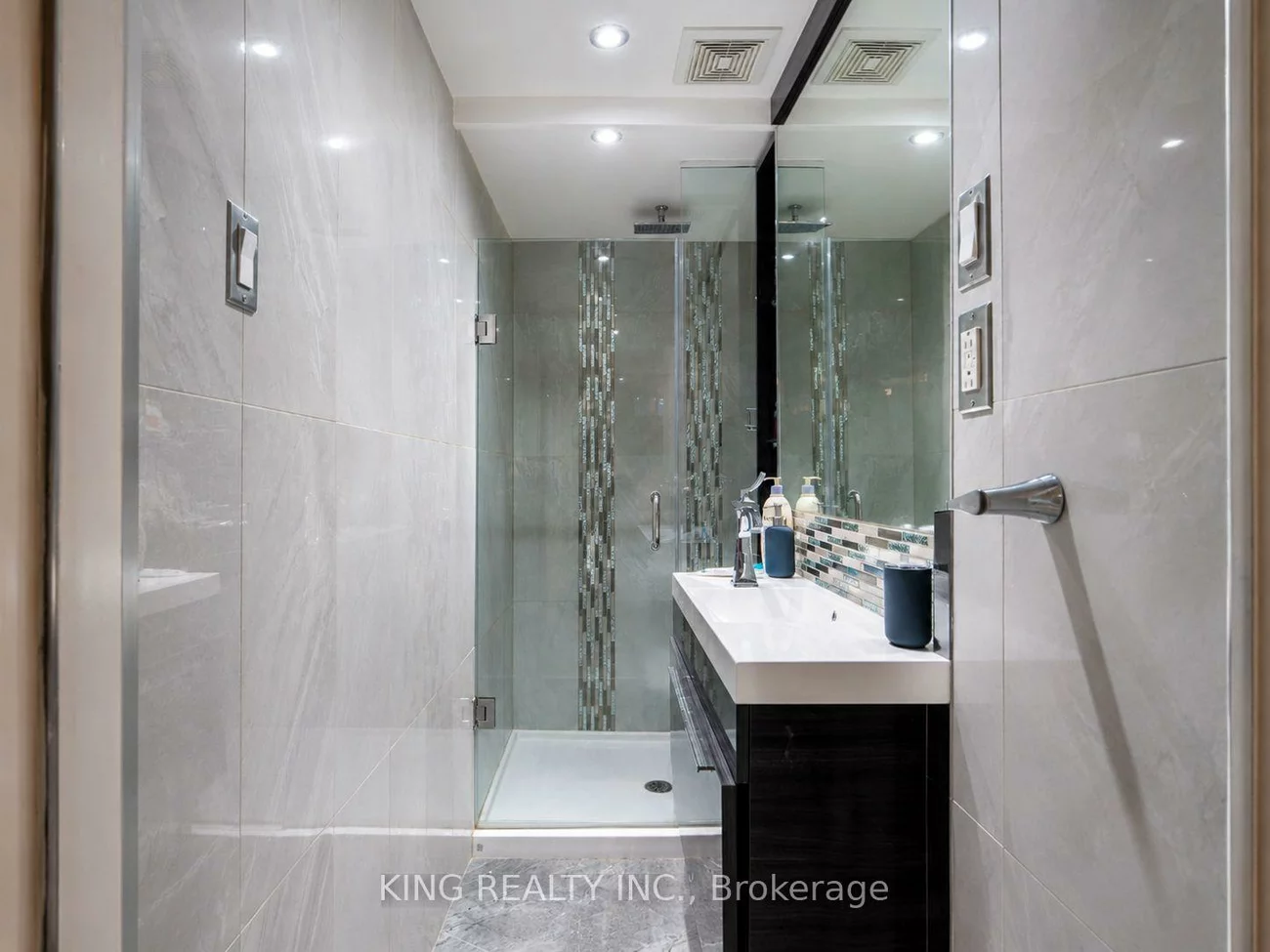 149, Dolce, Vellore Village, Vaughan