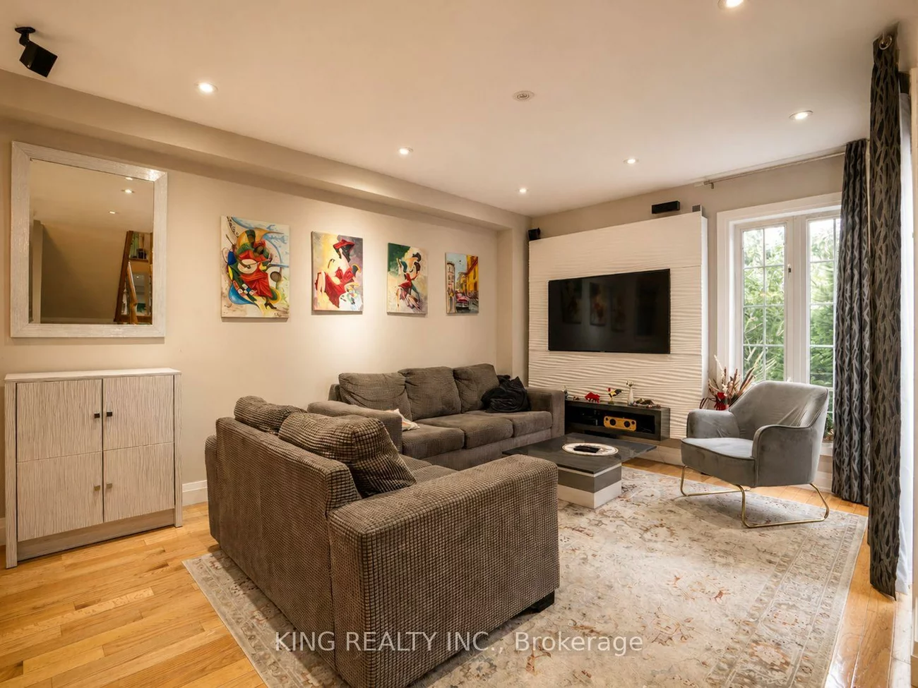 149, Dolce, Vellore Village, Vaughan