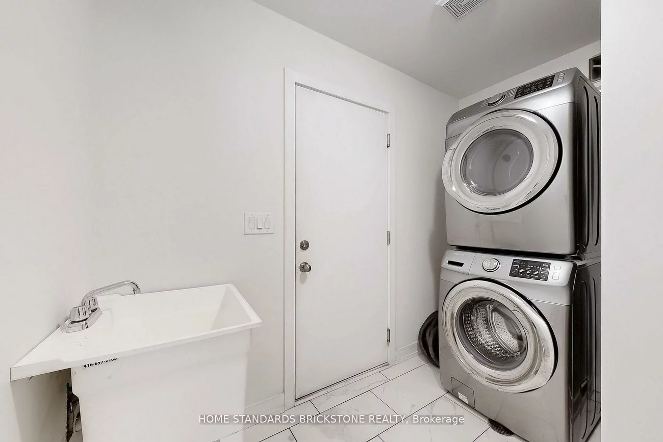215, Salterton, Rural Vaughan, Vaughan