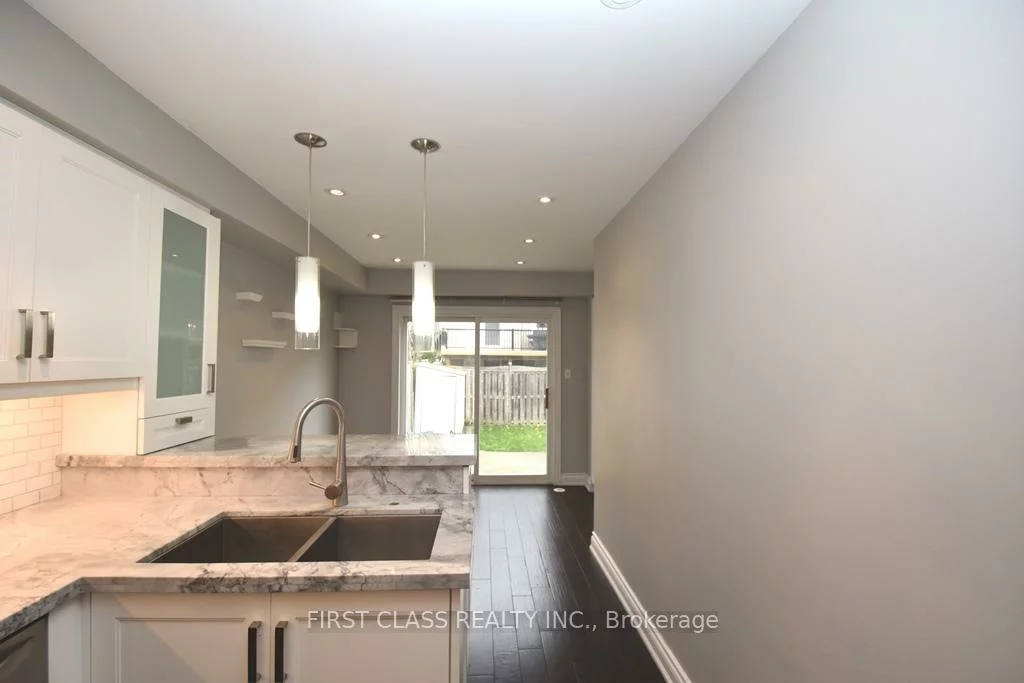 42, Village Vista, Rural Vaughan, Vaughan