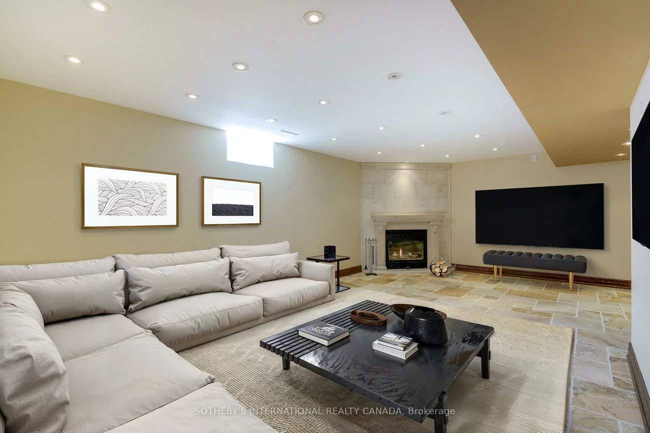 186, Weaver, Kleinburg, Vaughan