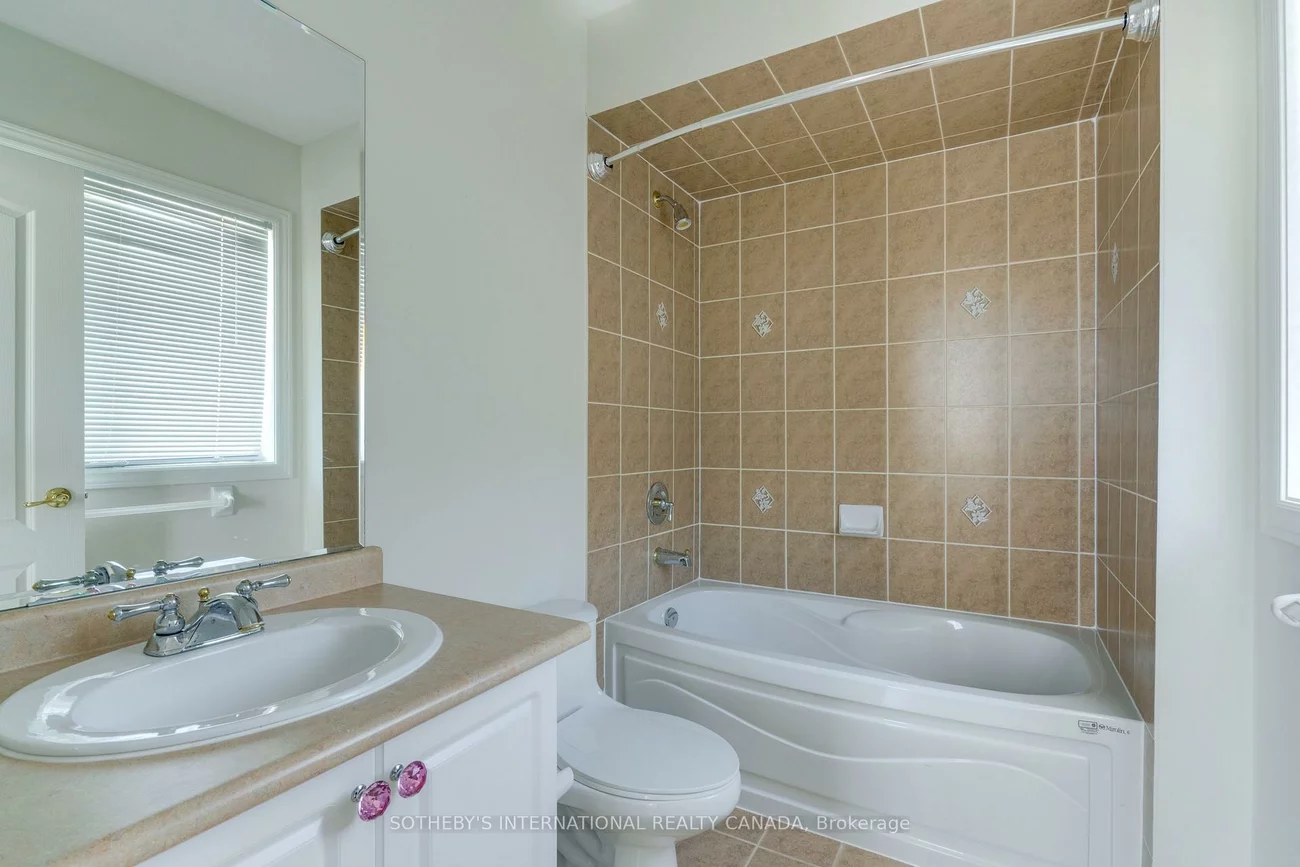 186, Weaver, Kleinburg, Vaughan