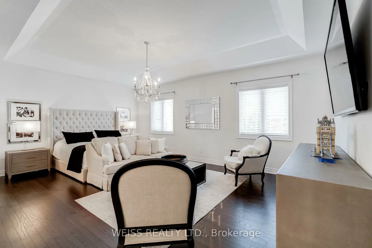 43, Chesney, Kleinburg, Vaughan