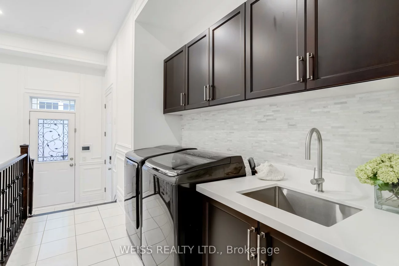 43, Chesney, Kleinburg, Vaughan
