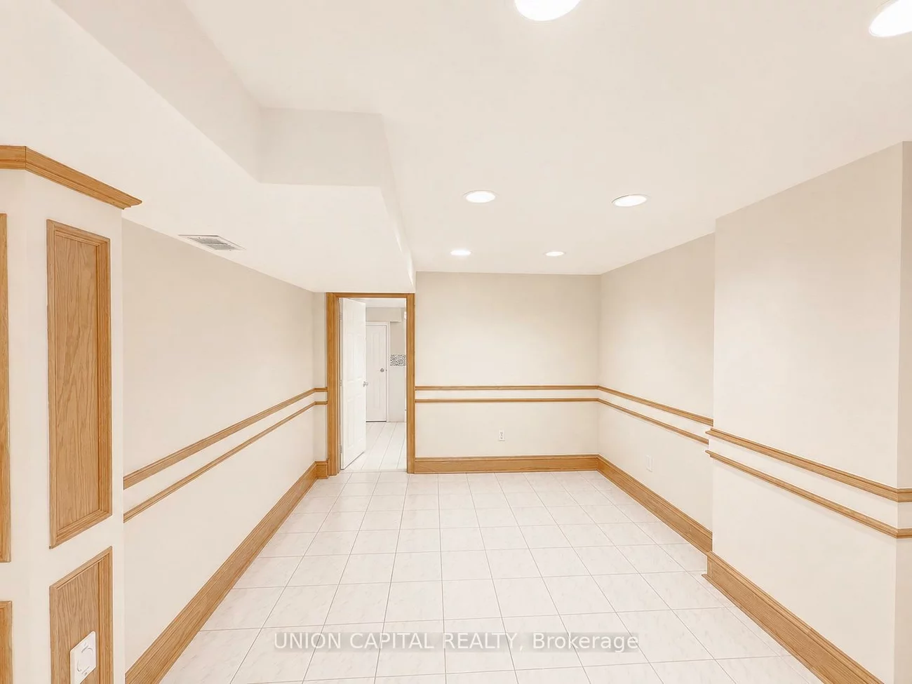 300, Belview, East Woodbridge, Vaughan