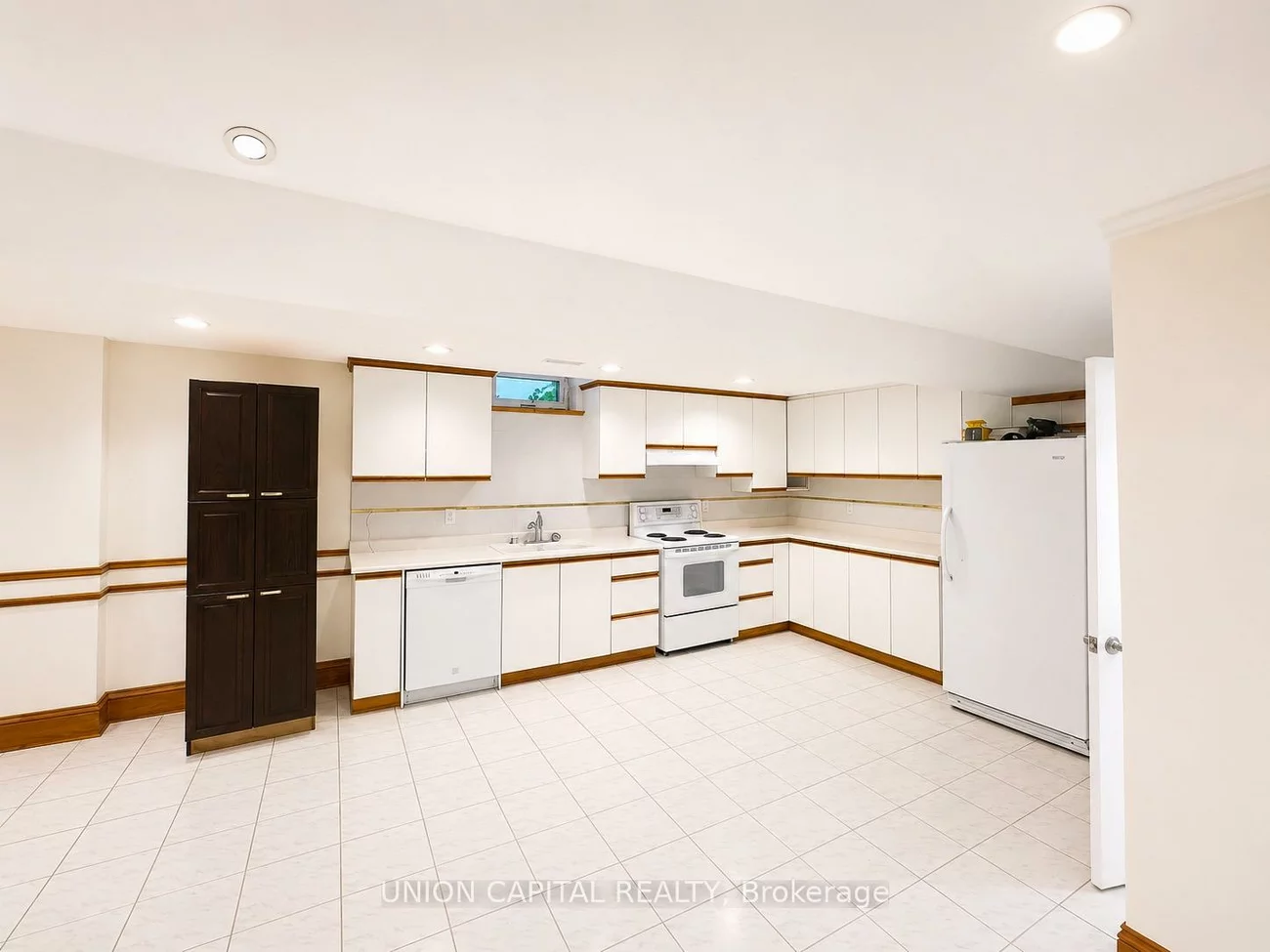 300, Belview, East Woodbridge, Vaughan