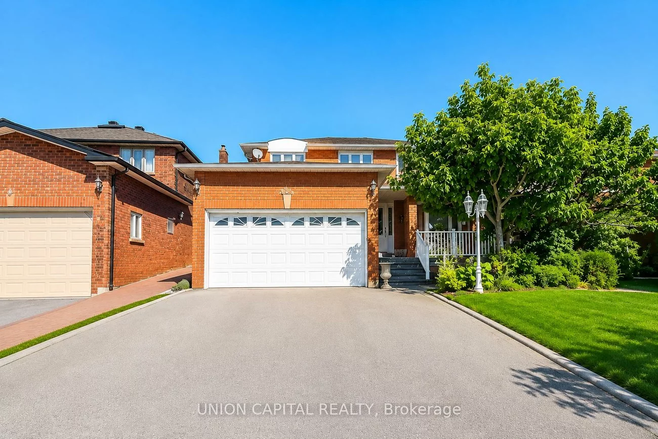 300, Belview, East Woodbridge, Vaughan