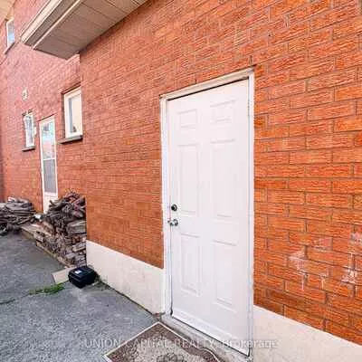 300, Belview, East Woodbridge, Vaughan
