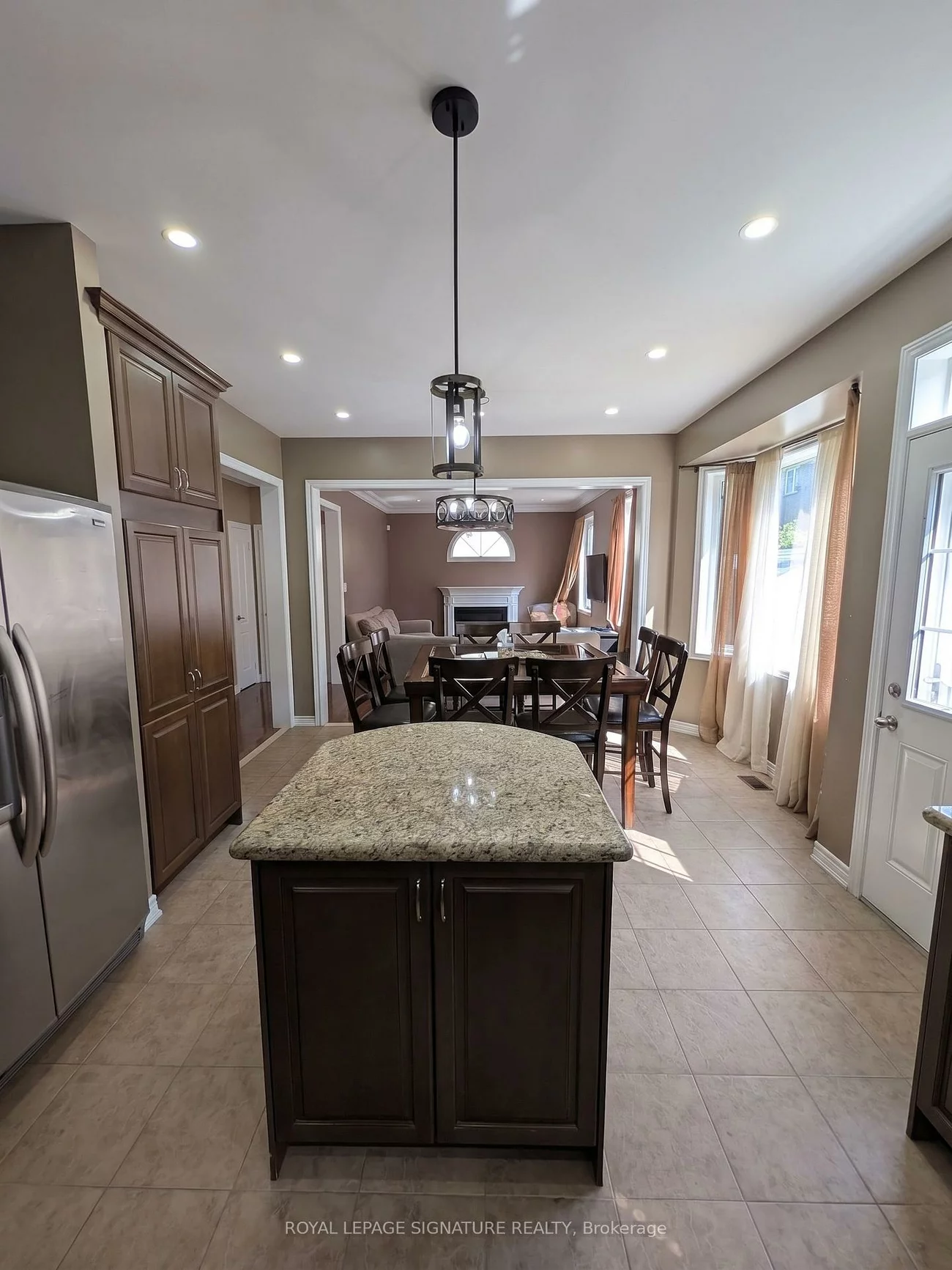 337, Via Campanile, Vellore Village, Vaughan