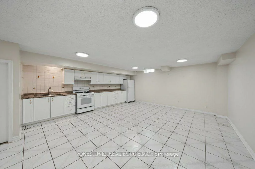 46, Gianmarco, Vellore Village, Vaughan