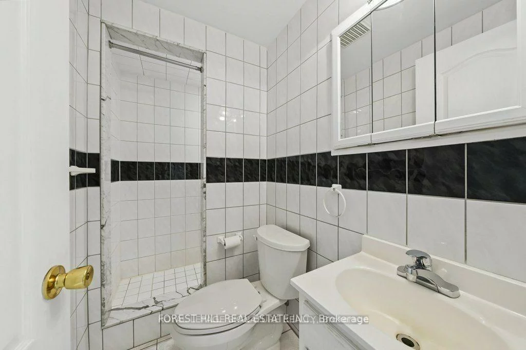 46, Gianmarco, Vellore Village, Vaughan