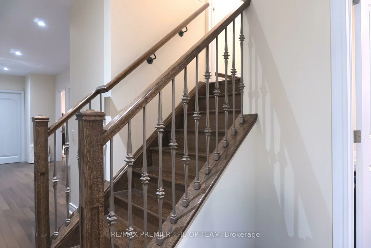 7, Dunrobin, Kleinburg, Vaughan