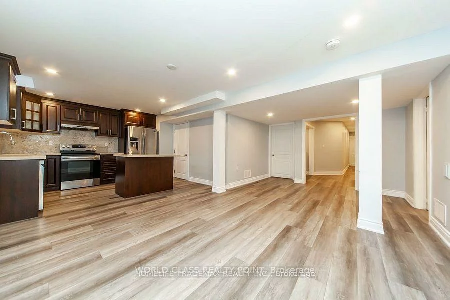 83, Ampezzo, Vellore Village, Vaughan