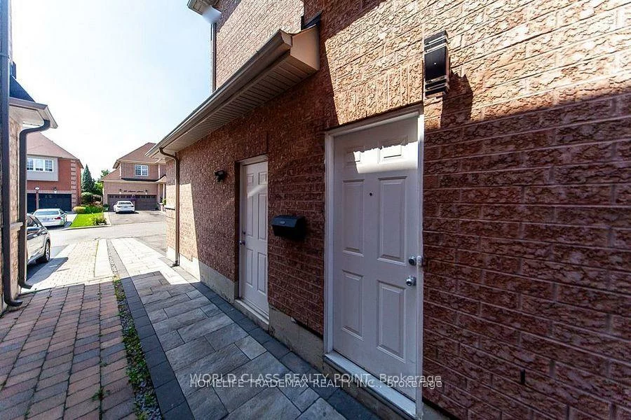 83, Ampezzo, Vellore Village, Vaughan