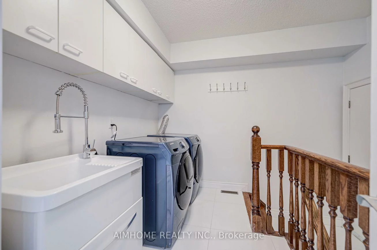71, Malden, East Woodbridge, Vaughan