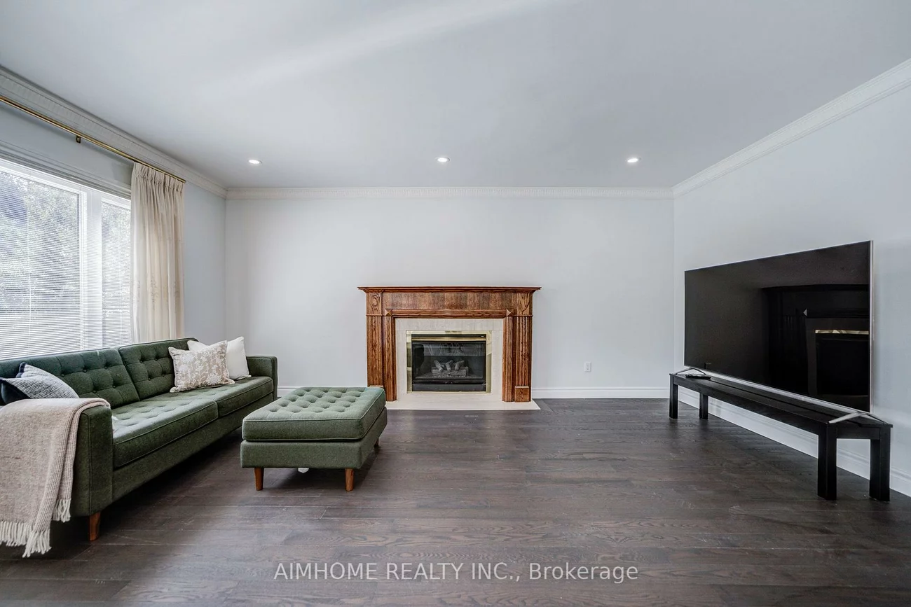 71, Malden, East Woodbridge, Vaughan