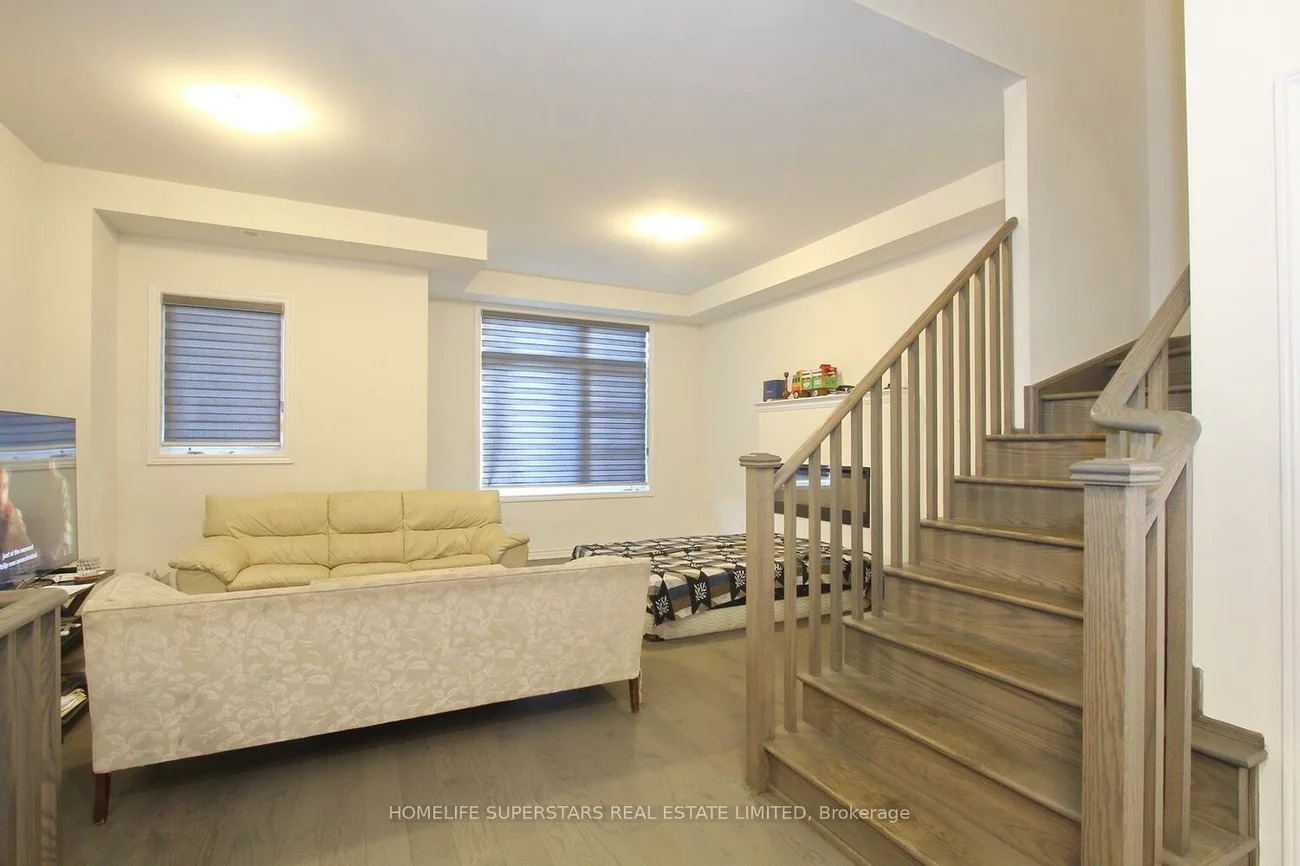 72, Wascana, Elder Mills, Vaughan