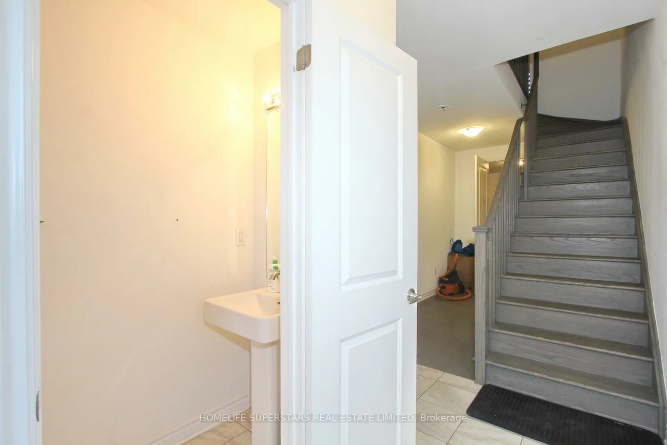 72, Wascana, Elder Mills, Vaughan
