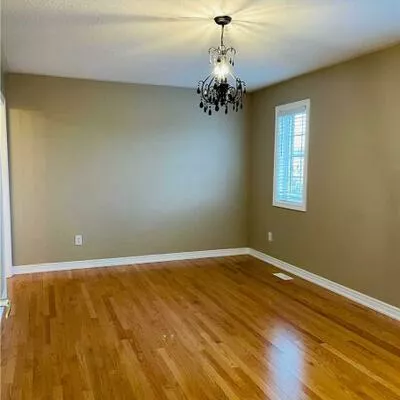 35, Basilica, Vellore Village, Vaughan