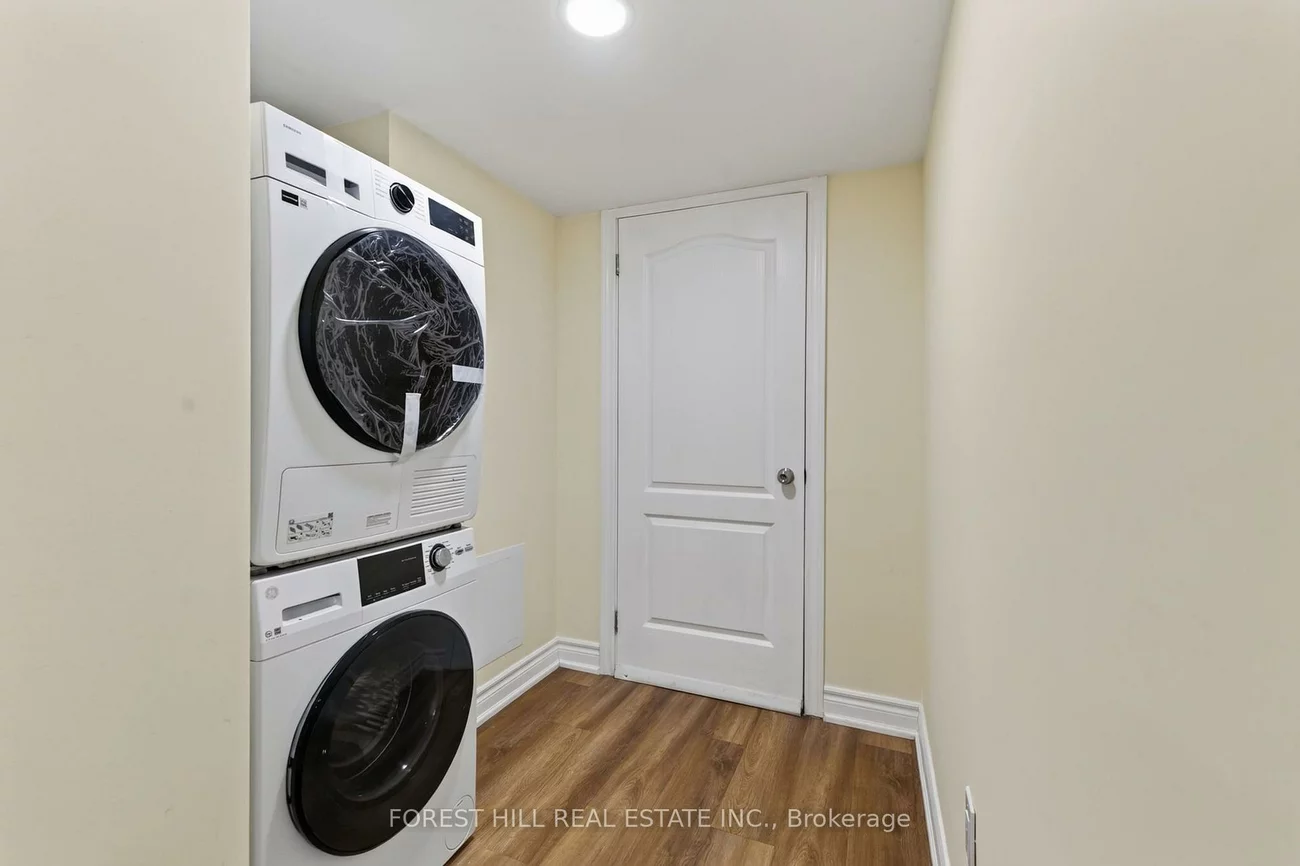 22, Rockwood, Beverley Glen, Vaughan