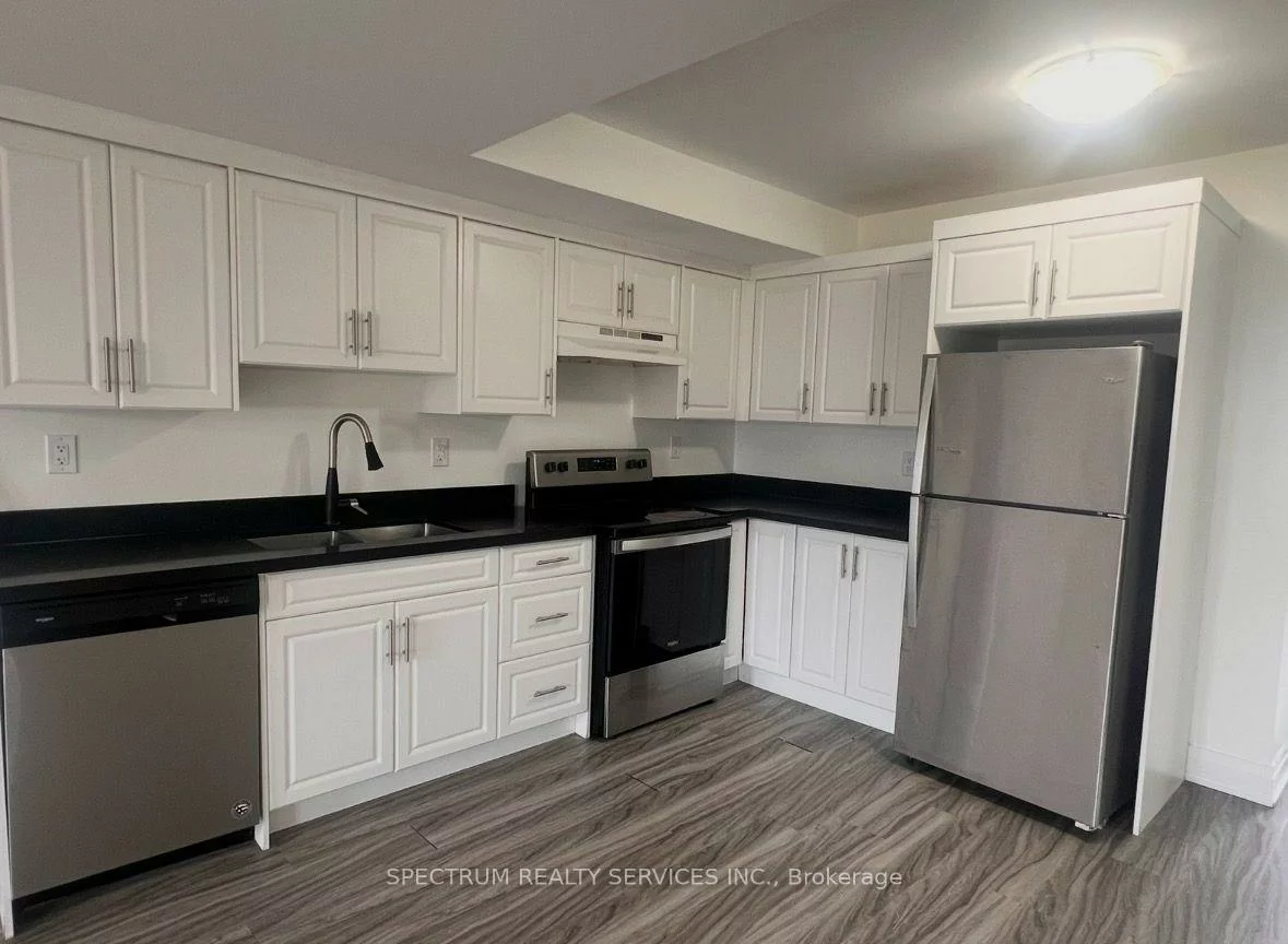 85, Vedette, East Woodbridge, Vaughan