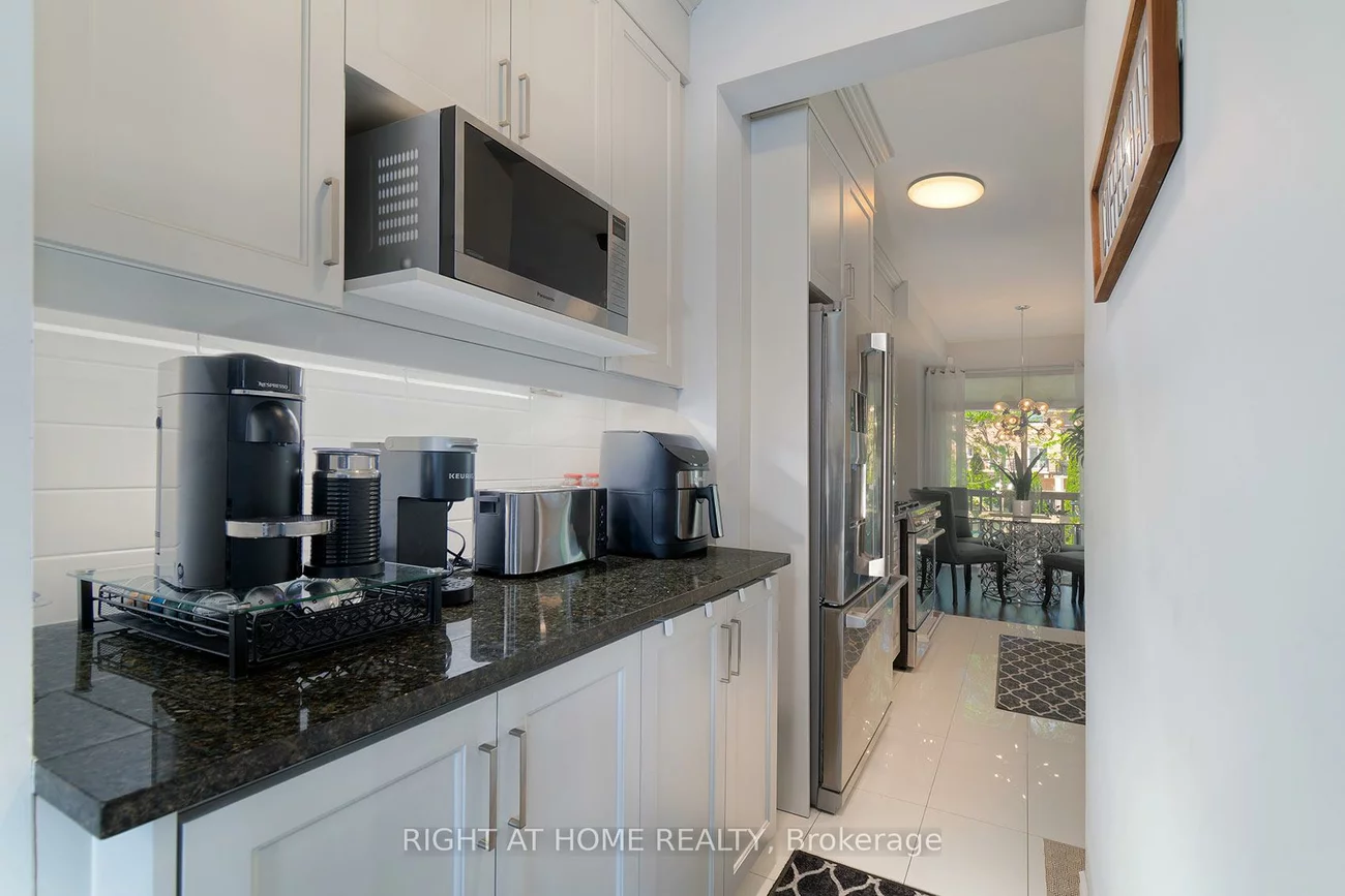 2, Queen Mary, East Woodbridge, Vaughan