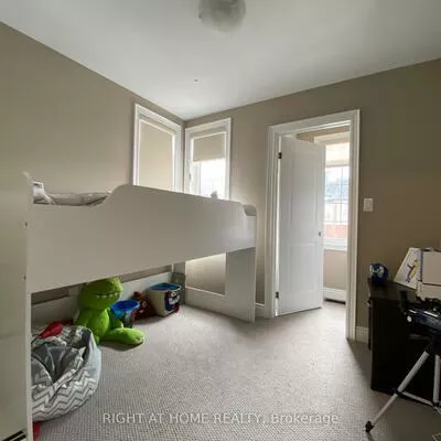 2, Queen Mary, East Woodbridge, Vaughan