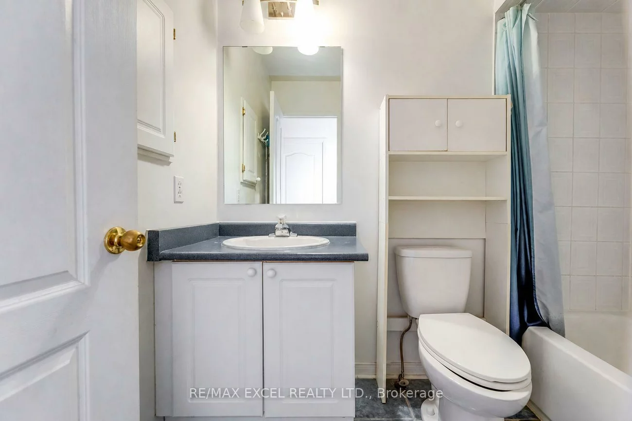 50, Casabel, Vellore Village, Vaughan