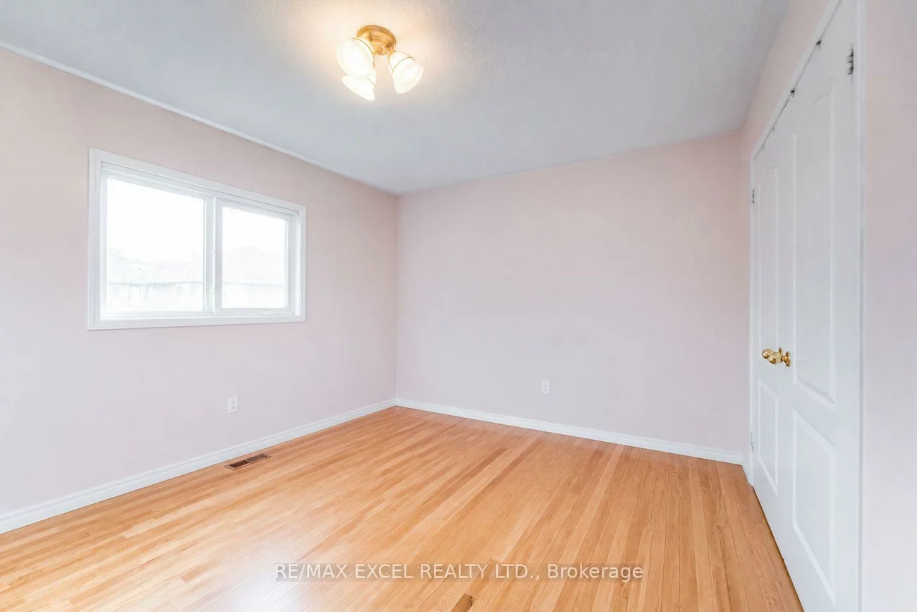 50, Casabel, Vellore Village, Vaughan