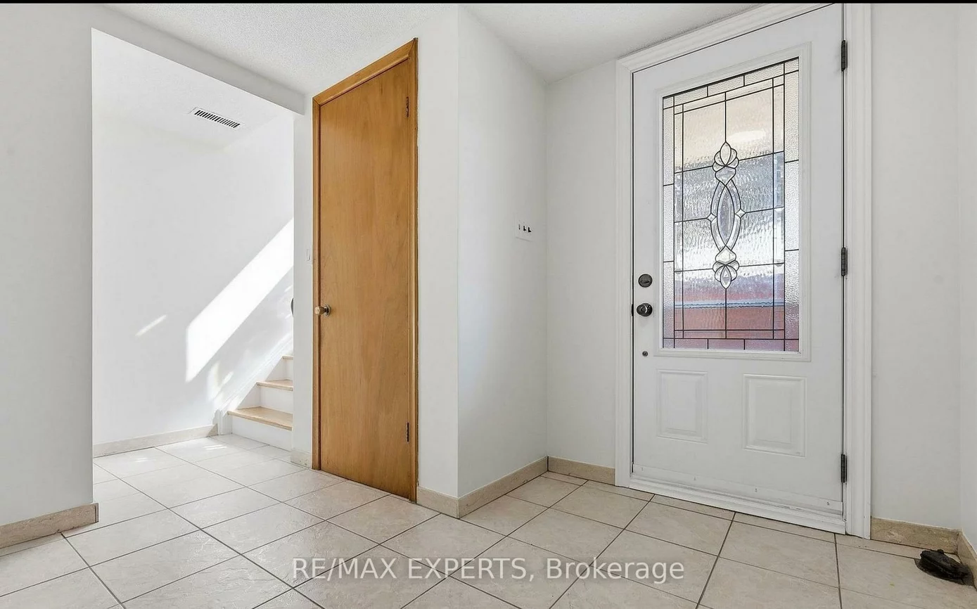 228, Andrew, West Woodbridge, Vaughan