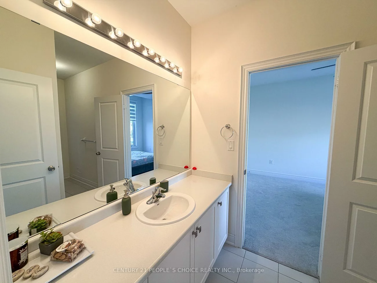 64, Coldwell Bay, Kleinburg, Vaughan