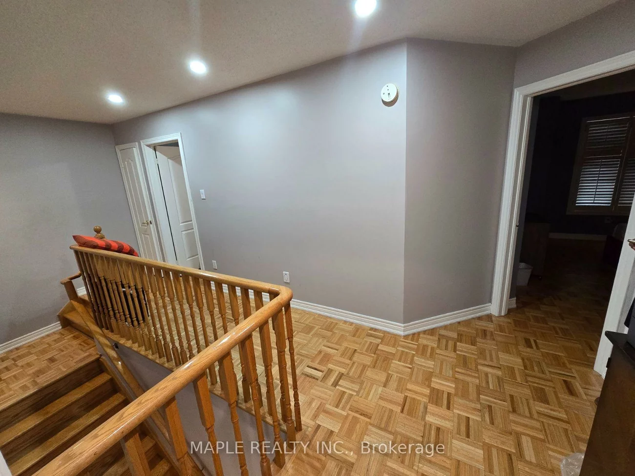 71, Thicket, Vellore Village, Vaughan