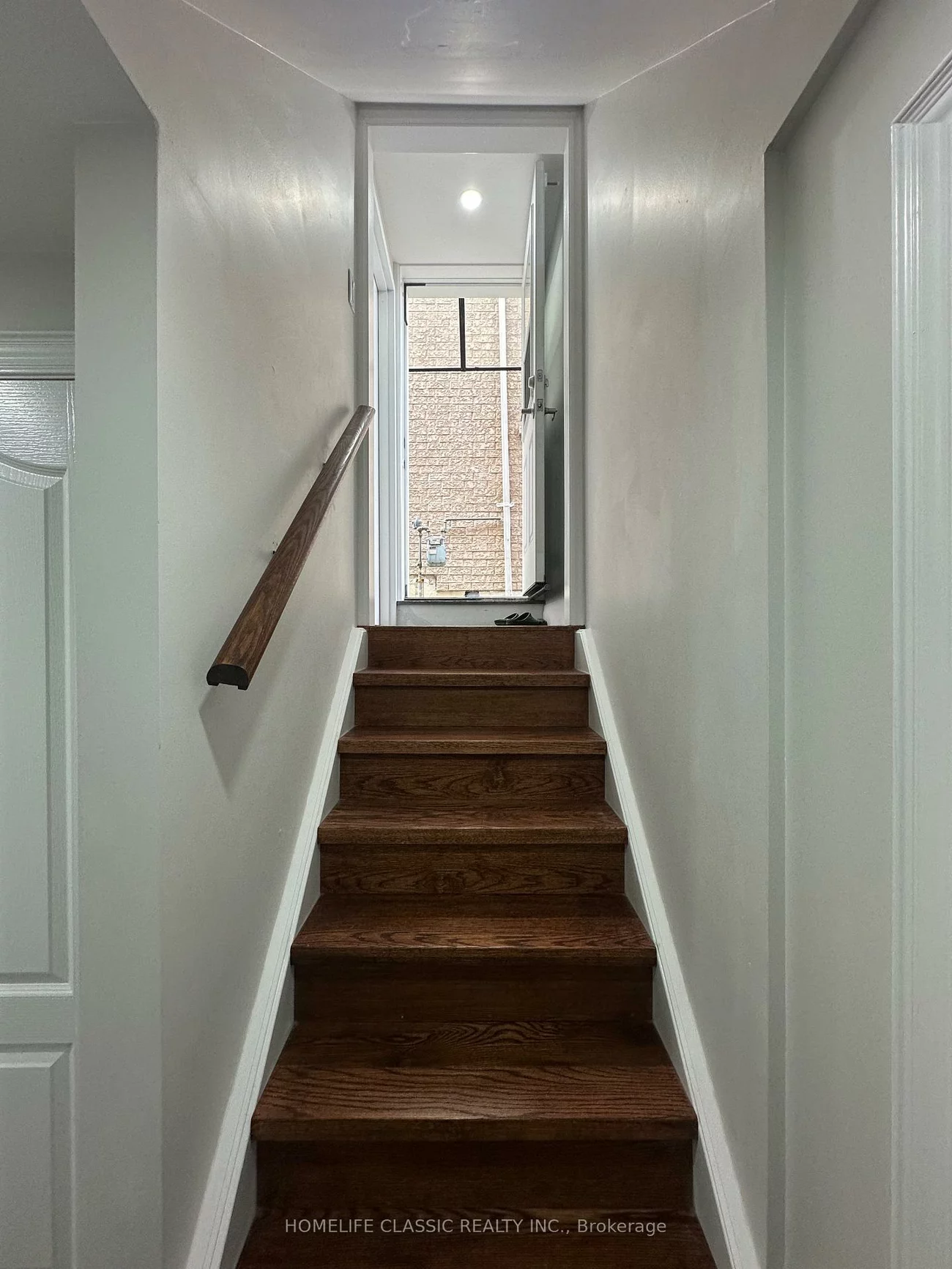 658, Grand Trunk, Patterson, Vaughan